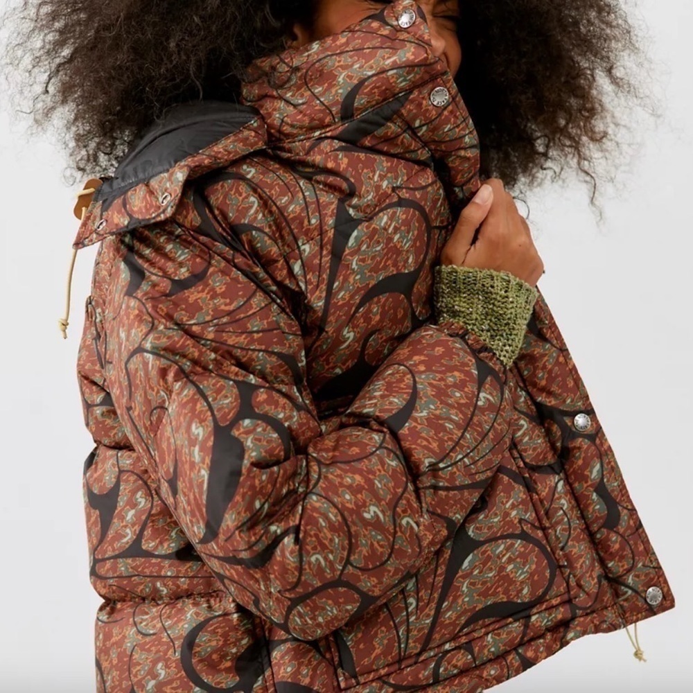 The North Face Printed 71 Sierra Down Short Jacket - Picture 1 of 13